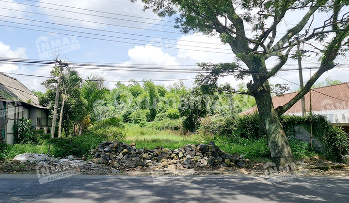 For Rent: Large 1320 Square Meter Land on Junrejo Batu Roadside, Suitable for Business