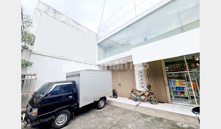 For Rent: Shop House Near the Main Market, Suitable for Commercial Business For Rent: Shop House Near the Main Market, Suitable for Commercial Business