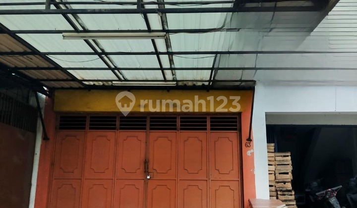 For sale and rent, ready-to-occupy shophouse in Taman Royal, Tangerang City