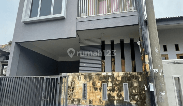 Rumah Semi Furnished Jl.wijaya Kusuma,pd.aren,tangerang Selatan 1