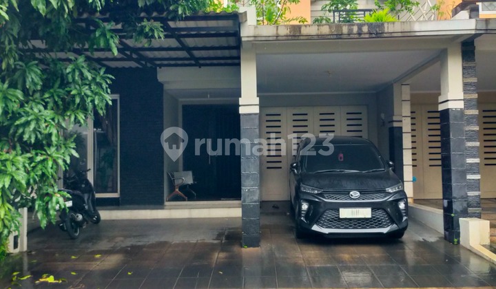 Sell Comfortable Ready-to-Live Home Premier Park Modernland Tangerang 2