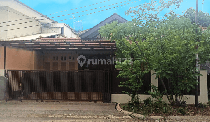 Rumah Strategis Bisa Usaha,kantor Bsd Griya Loka Tangerang 1