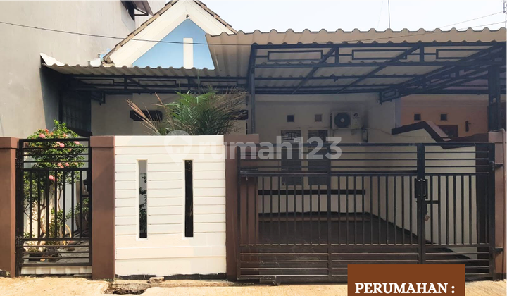 Cheap Sale Ready-to-Occupy House, Taman Royal 3 Cipondoh Tangerang 2