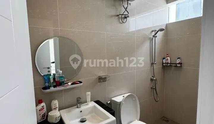 For Sale: The Riviera at Puri (Main Gate) House, Cipondoh, Tangerang 2