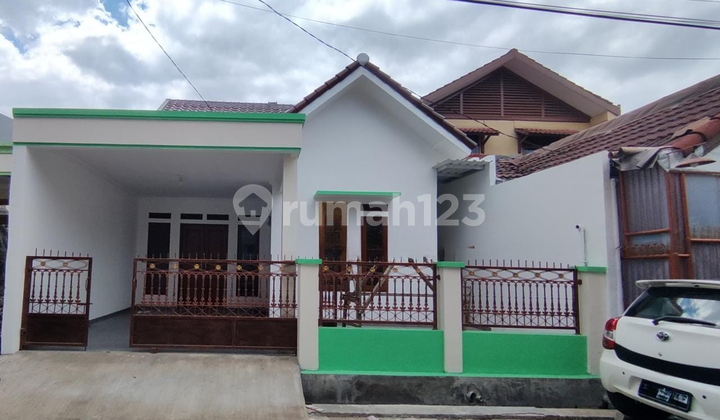 Newly renovated house ready for occupancy, Cipondoh Makmur Tangerang 2