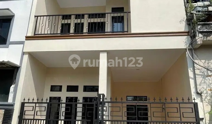For Sale Newly Renovated House in Poris Indah, Cipondoh, Tangerang For Sale Newly Renovated House in Poris Indah, Cipondoh, Tangerang