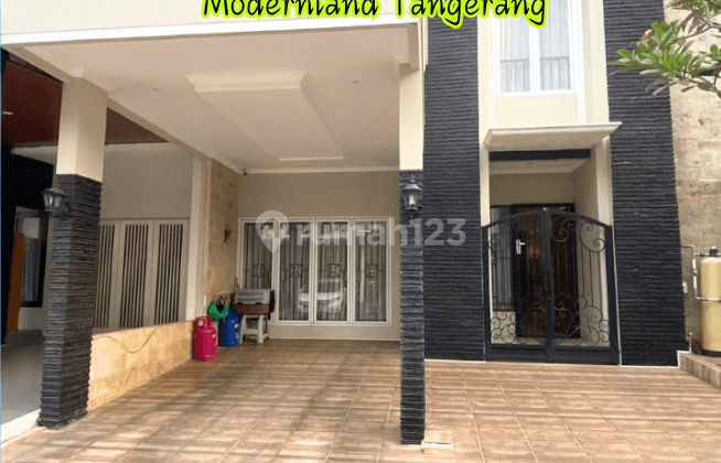 Rumah 2 Lantai Semi Furnished di Perumahan Modernland Tangerang 2