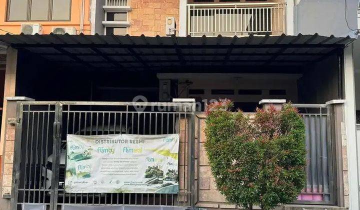 Dijual Cepat Rumah Lokasi Strategis Grand Tomang Zona Riviera 1