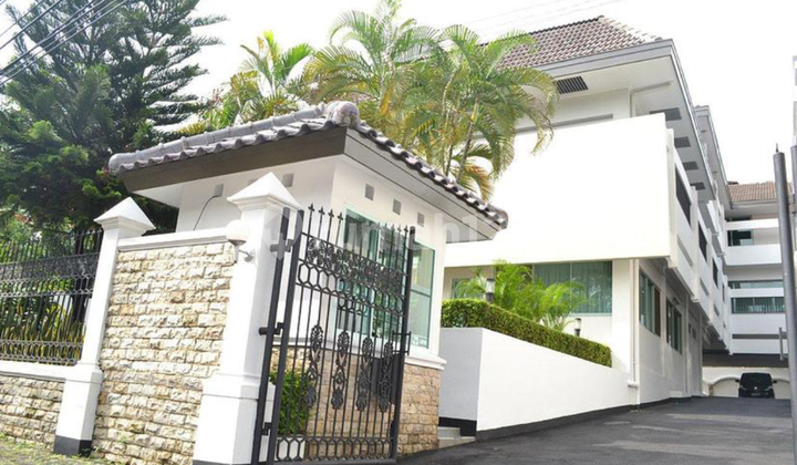 Jual Rumah strategis Jl HOS Cokroaminoto Menteng Jakarta pusat