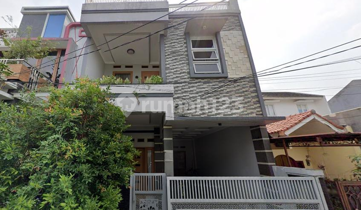 Jual Segera Rumah Mewah 3Lantai Mahkota Simprug,Ciledug Tangerang Jual Segera Rumah Mewah 3Lantai Mahkota Simprug,Ciledug Tangerang