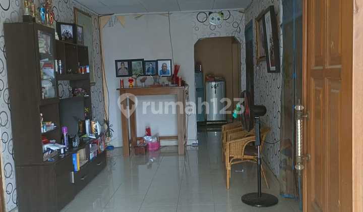 Rumah siap huni pinggir Jalan di Curug Tangerang Banten Rumah siap huni pinggir Jalan di Curug Tangerang Banten