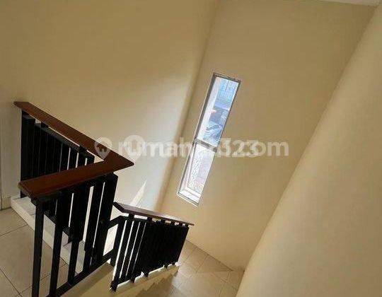 Rumah Renov Rapi Siap Huni di Bahamas Delatinos Bsd 2