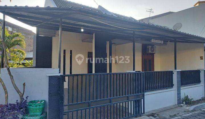 Rumah Bagus Siap Pakai Di Perumahan Kadipiro Banjarsari Solo 2