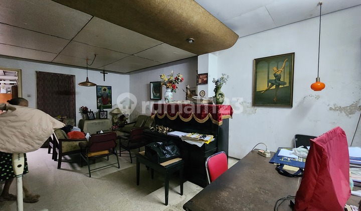 Rumah Pusat Kota Cocok untuk Kantor.cafe Komersial.area 2