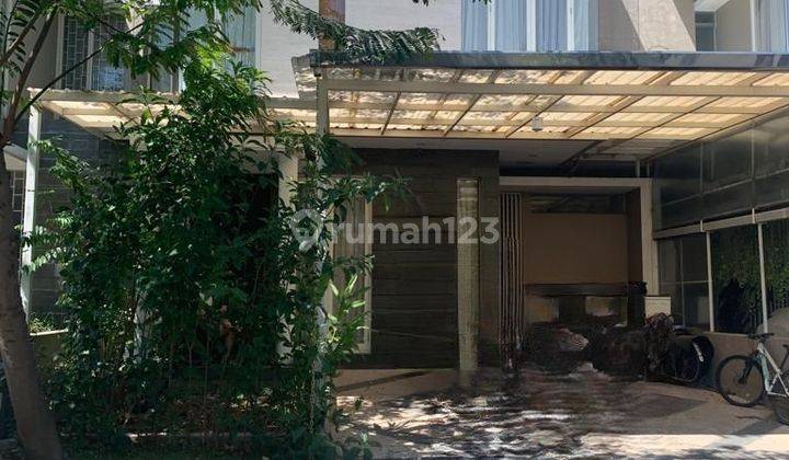 Butuh cepat pol RUMAH 2 lantai citraland greenlake wiyung MINILAMIS BARU 2 LANTAI LINGKUNGAN ASRI 2