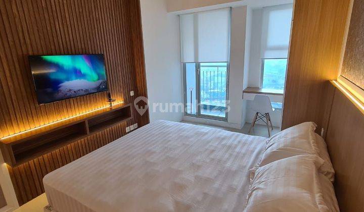 Apartement Anderson View Pool Lantai Rendah Ada Balkon Full Furnish Pakuwon Mall  Surabaya 2