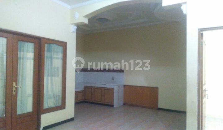 Rumah 2.Lantai Kamar Banyak Cocok Buat Kantor Dan.rumah.tinggal.surabaya Barat.dekat Tandes.margomulyo 2