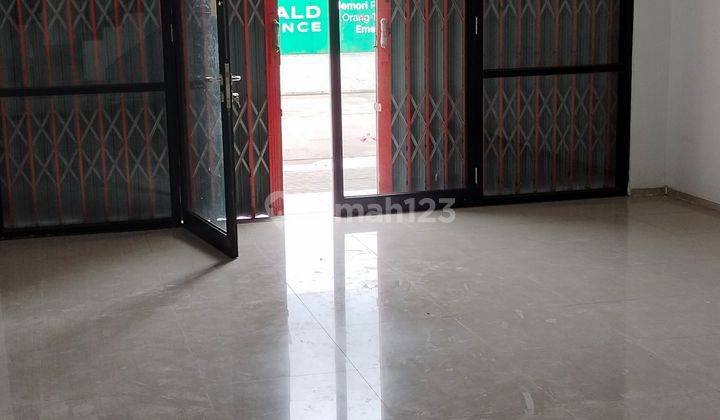 DI SEWAKAN/Di JUAL RUKO 2 LANTAI SEPATAN 4