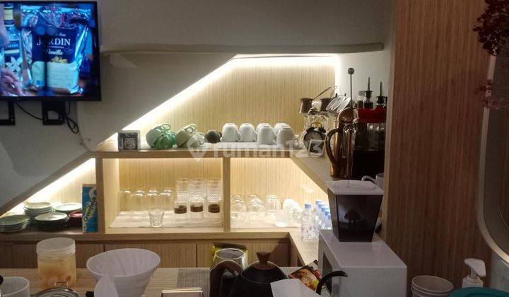 Disewakan Ruko Godlfinch berikut perlengkapan ex Coffee shop 13