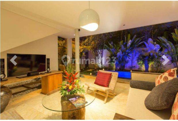 Villa 2 Bedrooms Private Swimming Pool In Legian Near Seminyak And Denpasar City 3