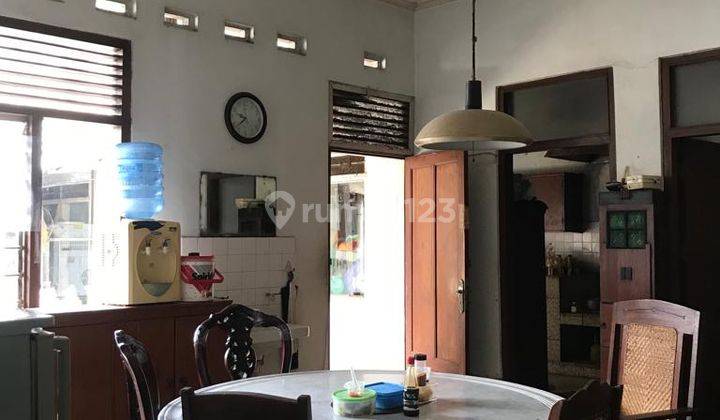 Dijual Rumah Luas Dengan Total 8 Kamar, di Baciro, Dekat Markas Brimob, Gondokusuman Area 2