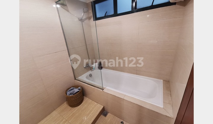 Scbd Rare Deal, Best Price, Bright & Modernly Renovated Unit At Sudirman Tower Condominium 2