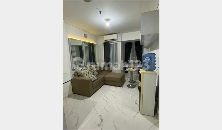 Comfortable And Peaceful Unit With Nice 2 Bedrooms At Nifarro Park Apartment, Strategic Location Comfortable And Peaceful Unit With Nice 2 Bedrooms At Nifarro Park Apartment, Strategic Location