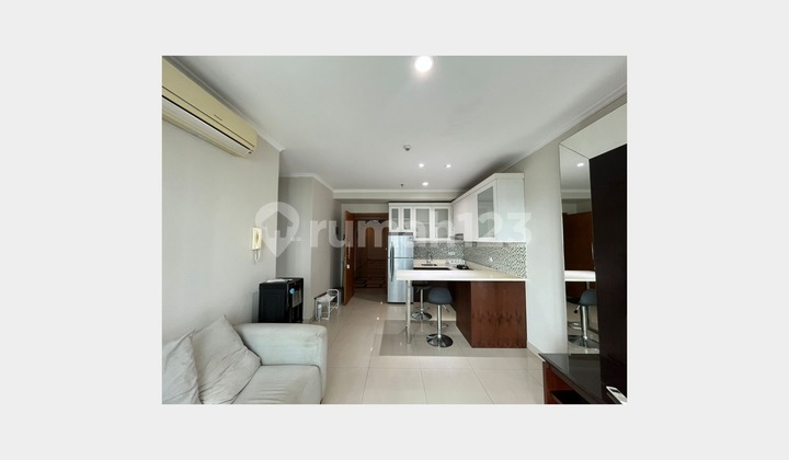 Prestigious 2-Bedroom Residence with Modern Touch at Hamptons Park< Strategic Location 2