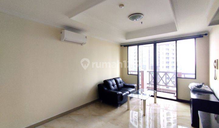 Dijual Apartemen Simprug Indah Dengan 3 Kamar Dan Kitchen Set Baru 1