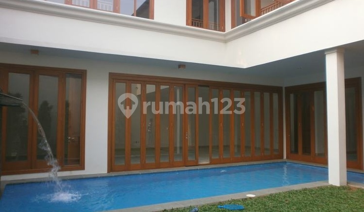 Excellent 2 Storey House In A Compound With Nice 5 Bedrooms And Private Pool At Kemang Strategic Area