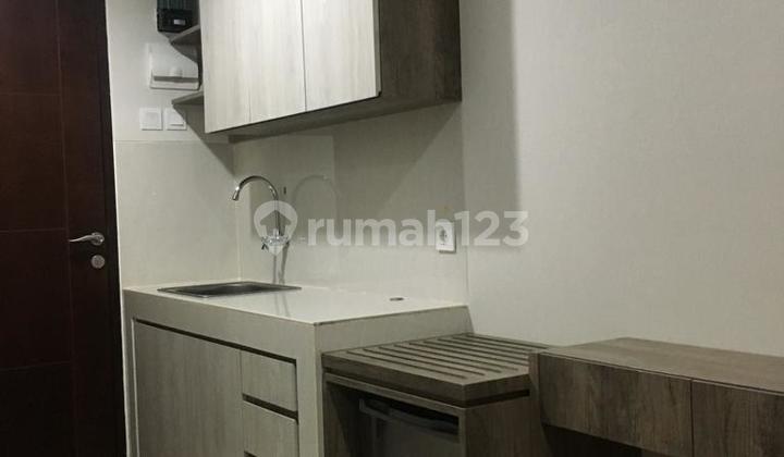 Apartemen Studio Bagus di Springwood Alam Sutra 5 Menit ke Mall Alam Sutera 2