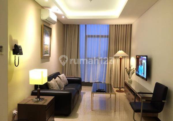 Comfortable And Nice Unit With Cozy 2 Bedrooms At Lavenue 2