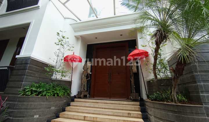 Wonderful House, Nice Pool, Big Size With 6 Bedrooms Fully Furnished At Cipete Area 2