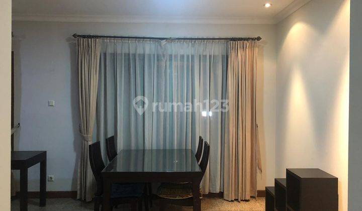 Dijual Apartemen Elegan Fully Furnished dengan 3 Kamar Nyaman di Pavilion Apartemen, Butuh Uang Cepat  1