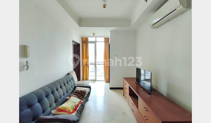 Minimalist Unit, Fully Furnished 2+1 Bedrooms at Bellagio Residences, Just Walking to Mega Kuningan District