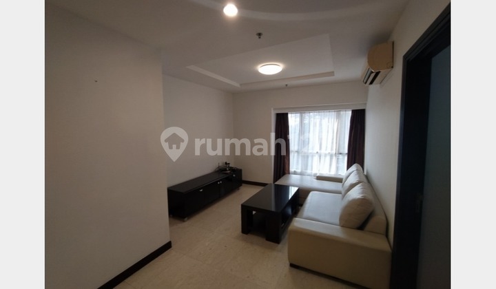 Cozy & Spacious 3 Bedroom Apartment at Somerset Berlian, Modern Minimalist Living Near Top Schools & Universities