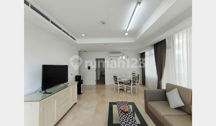 Bright and Elegant Istana Sahid 2BR Apartment Near MRT and City Center Bright and Elegant Istana Sahid 2BR Apartment Near MRT and City Center
