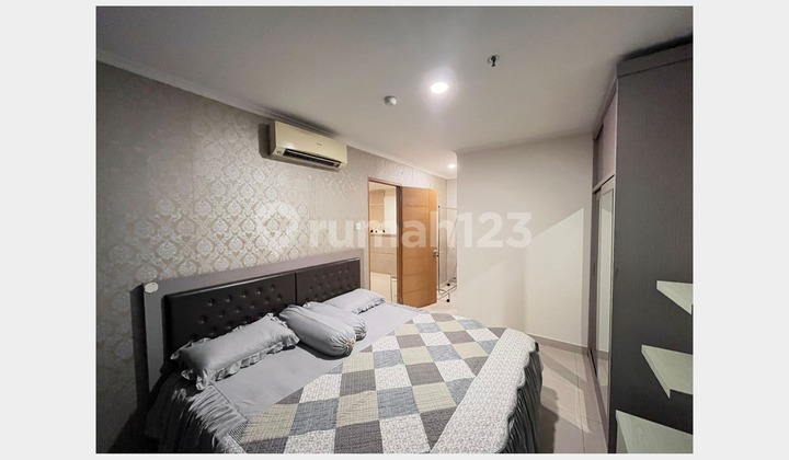 Unit Modern dengan Perawatan Bagus dan 2 Kamar Tidur Nyaman di Hamptons Park 2
