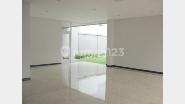 Outstanding 2-Story House With 4 Nice Bedrooms In Cilandak Area Near Fatmawati MRT Station 2