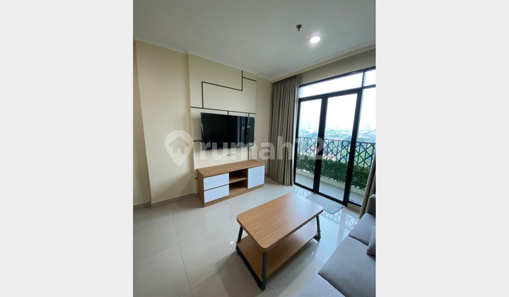 Minimalist Modern 2 Bedrooms Unit in Hamptons Park Near to JIS  2