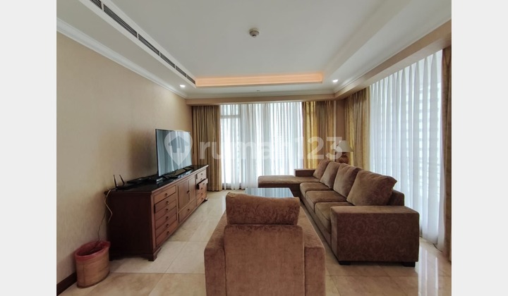 Spacious Luxury 3-Bedroom at Istana Sahid Apartment - Elegant Living in Central Jakarta, Just 5 Minutes to MRT Station