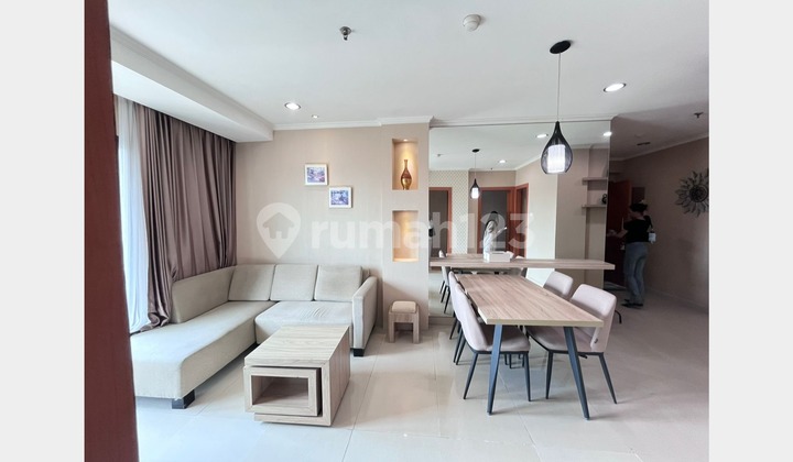 Worthy Elegant Unit with 2 Bedroons at Hamptons Park Near Pondok Indah Golf Course 2