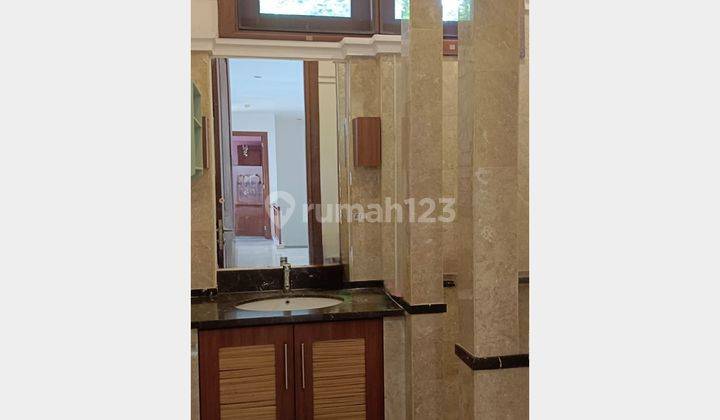 Modern House In A Compound With Nice Private Pool And Cozy 6+1 BR At Cilandak Area 2