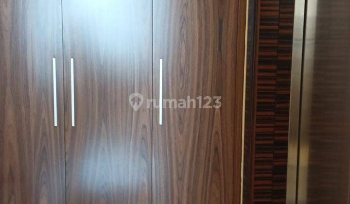 Dijual Unit Mewah, Good Quality Dengan 2 Kamar Cantik di South Hills Apartment 2