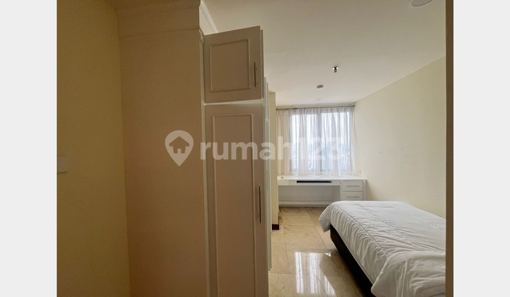 Fully Renovated and Perfect Family Space, Fully Furnished with Charming 3 Bedrooms at Simprug Indah Apartment Just Walking To Binus International School 2
