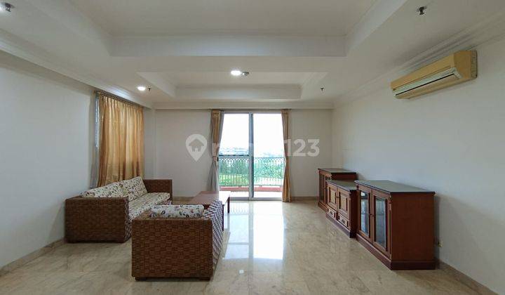 Excellent Apartment, View Golf With Nice 3 Bedrooms At Green View Nuansa Hijau Apartment 1