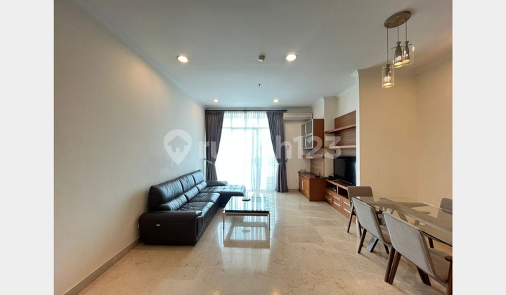 High Quality Apartment, Excellent Unit, Private Elevator and Fully Furnished with Nice 3 Bedrooms at Senayan Residence