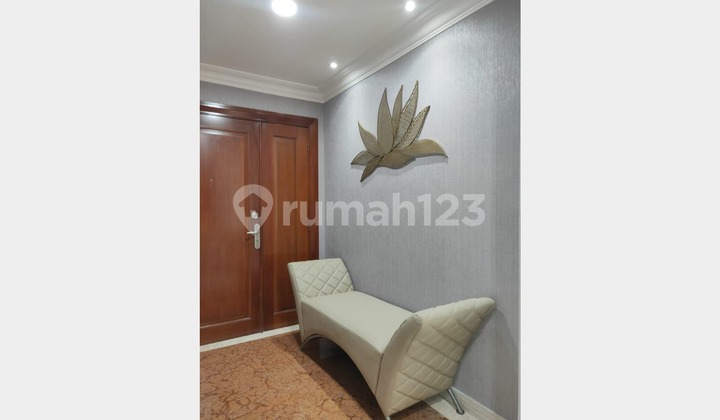 Rare Gem: Ultra Modern & Spacious 3 Bedrooms Penthouse At Puri Imperium, Newly Renovated 2