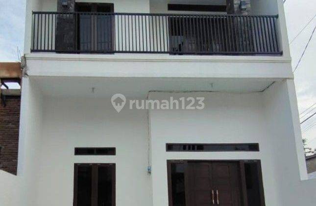 Rumah 2 Lantai di Sei Sekambing Jual Murah 1