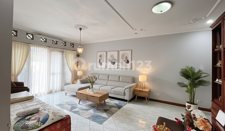 BEST DEAL! Jual Cepat Rumah Siap Huni Strategis di Lubang Buaya - Dekat Pintu ToL 2